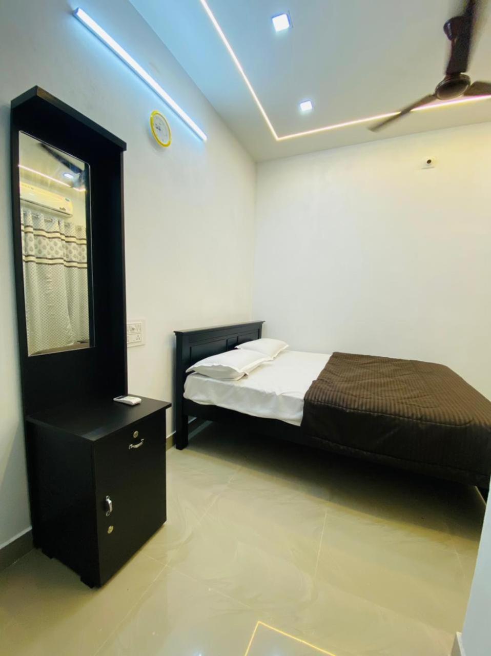 The Ocean View Ullāl Exterior foto