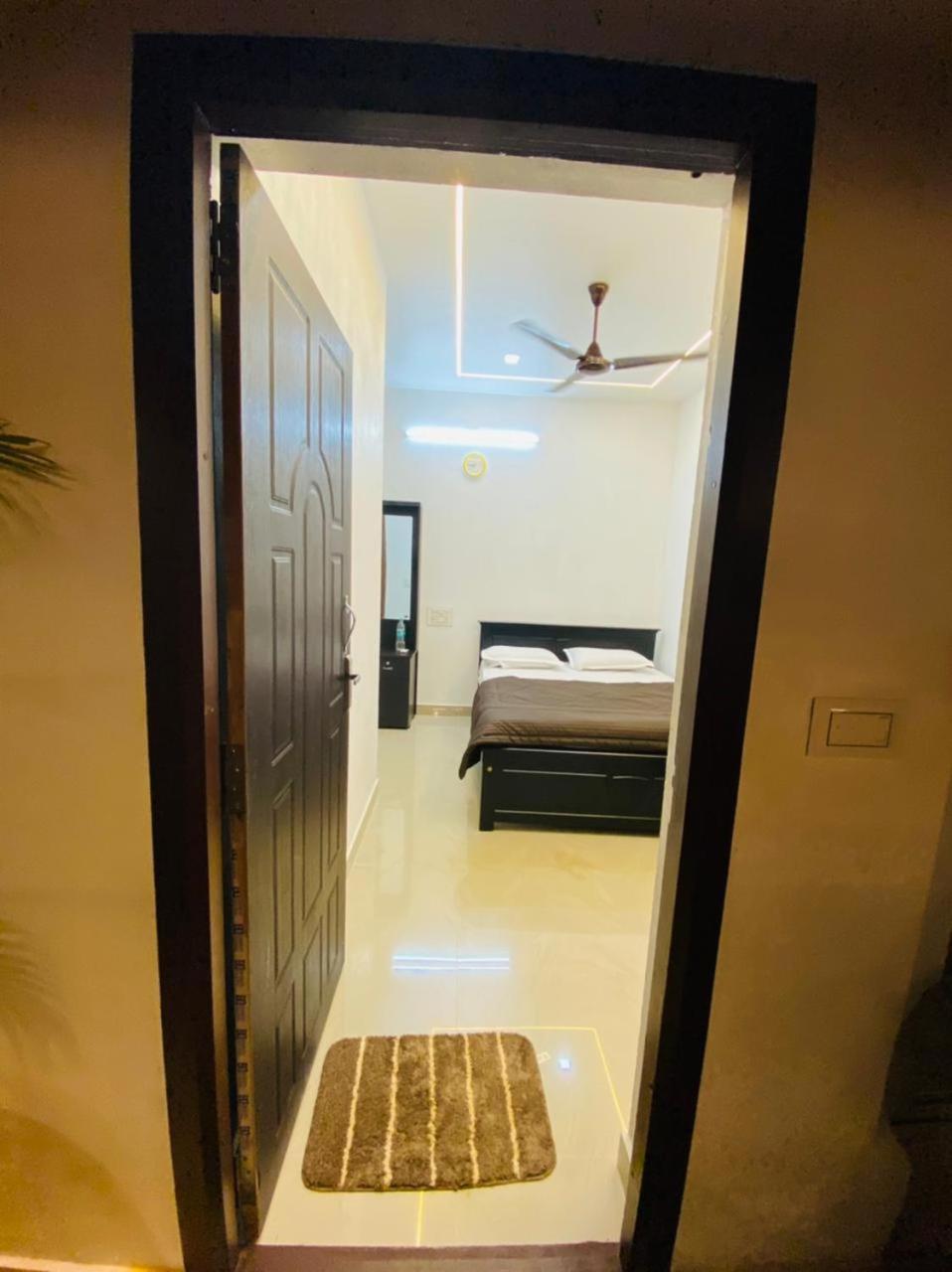 The Ocean View Ullāl Exterior foto